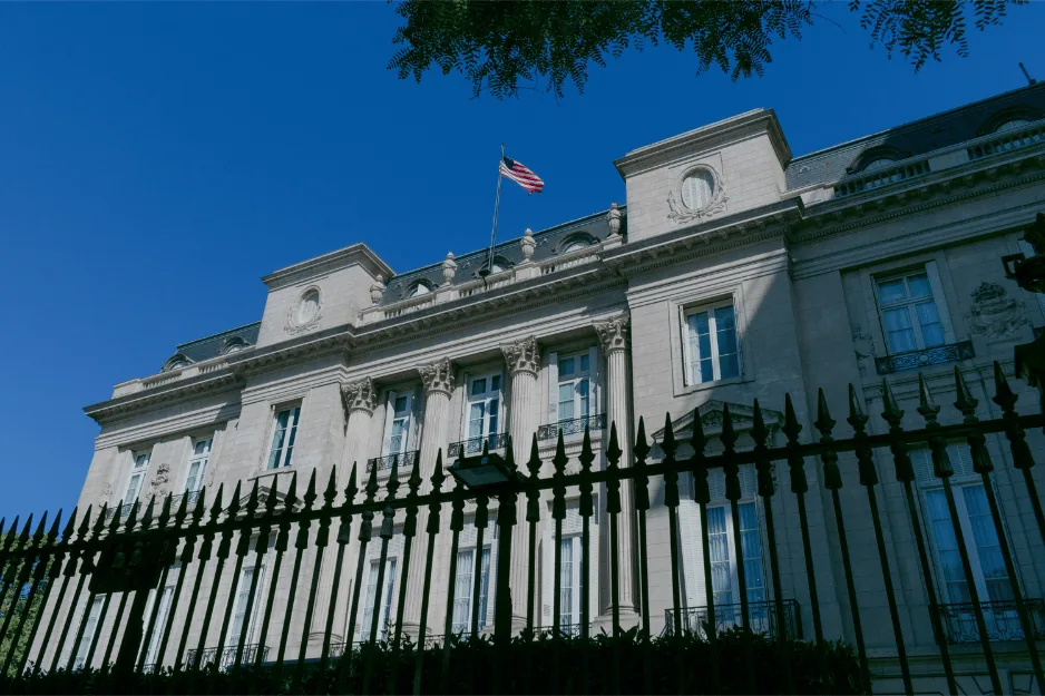 Ochrana ambasády